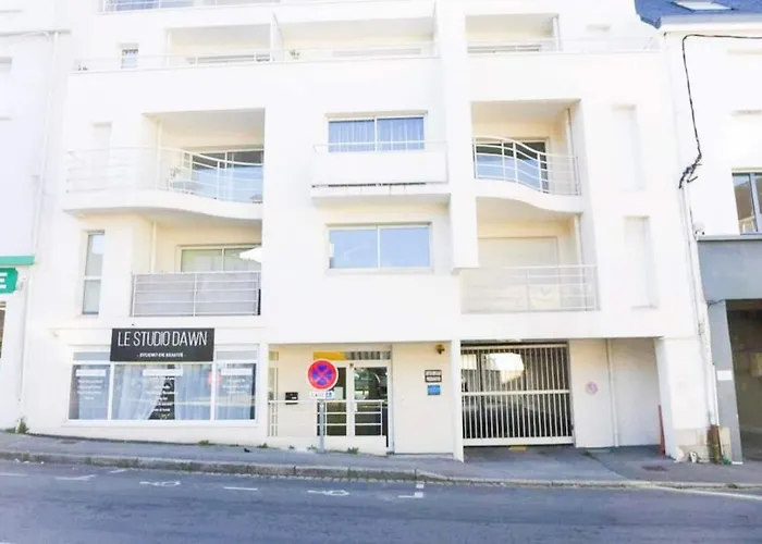 T3 Au Centre Ville Avec Balcon, Parking Gratuit