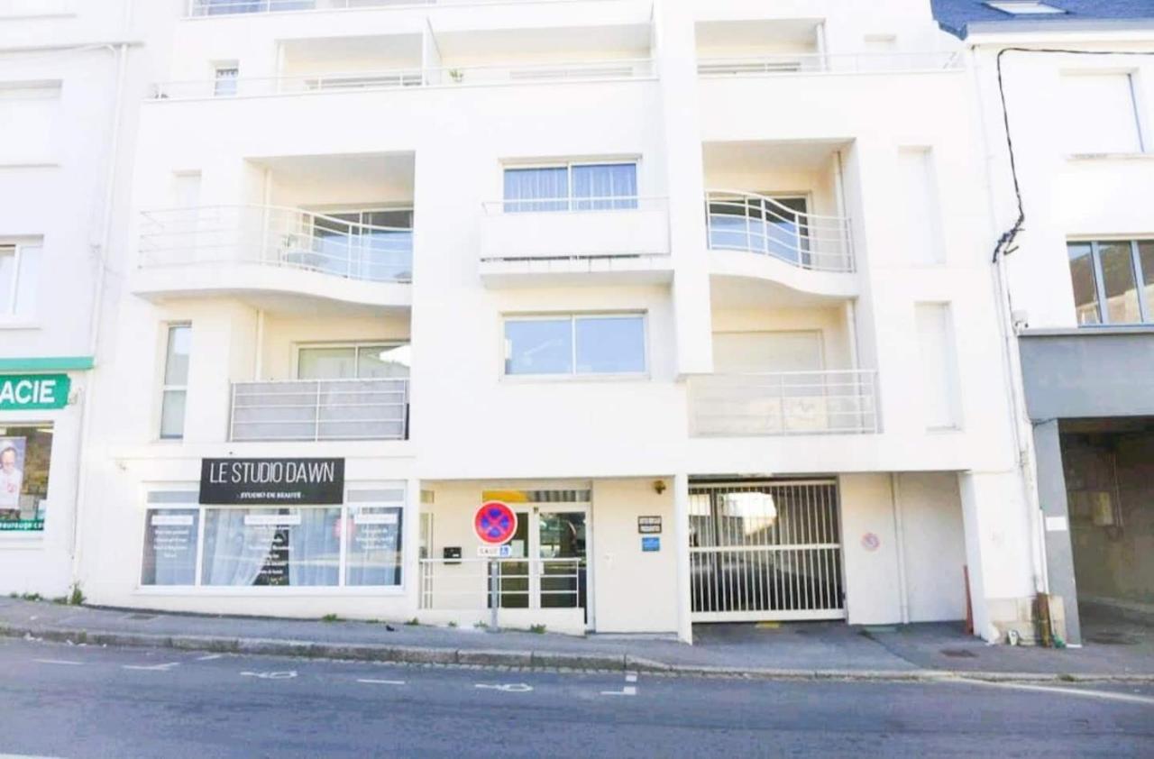 T3 Au Centre Avec Balcon, Parking Gratuit Apartment Quimper