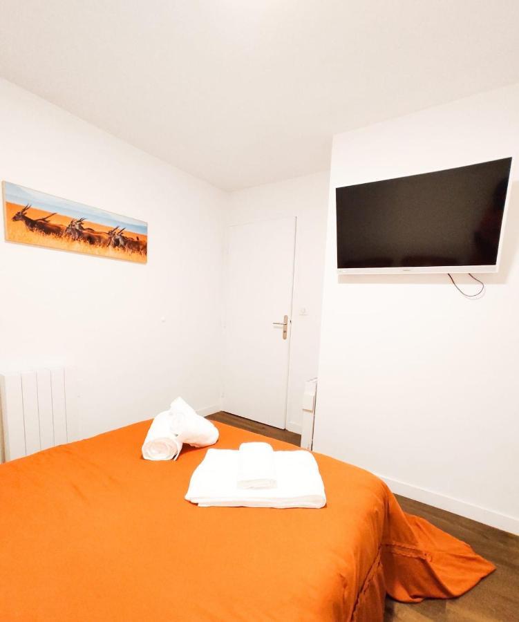 T3 Au Centre Avec Balcon, Parking Gratuit Apartment Quimper